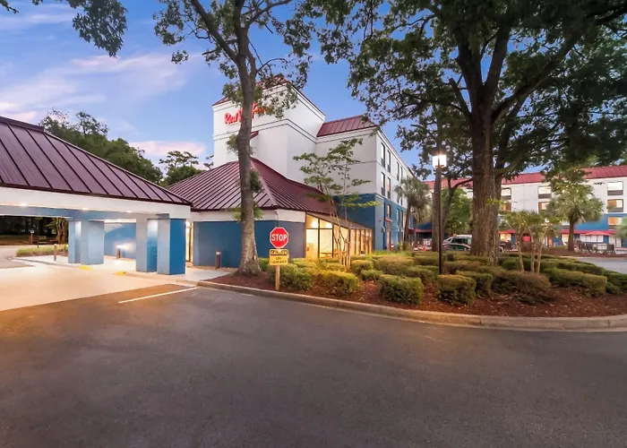 Red Roof Inn Myrtle Beach Hotel - Market Commons