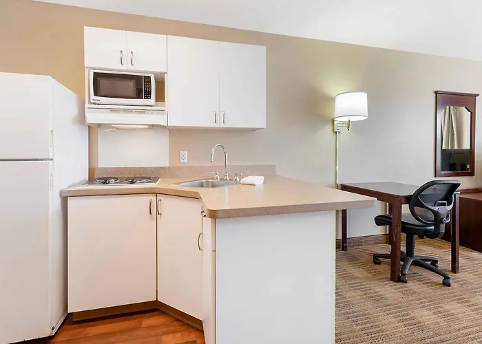 Extended Stay America Select Suites - Appleton - Fox Cities