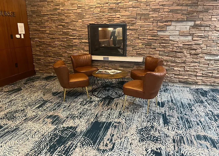 Randolph Hotel Liverpool Syracuse Airport West, Trademark