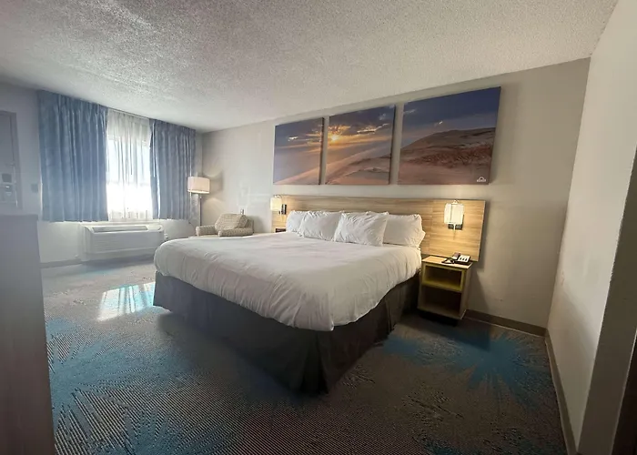 Days Inn By Wyndham Hannibal