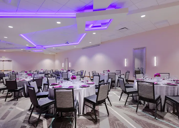 Holiday Inn La Mirada Buena Park By Ihg