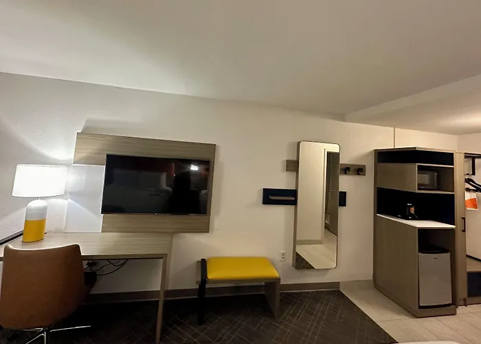 Comfort Inn & Suites Clemson - University Area