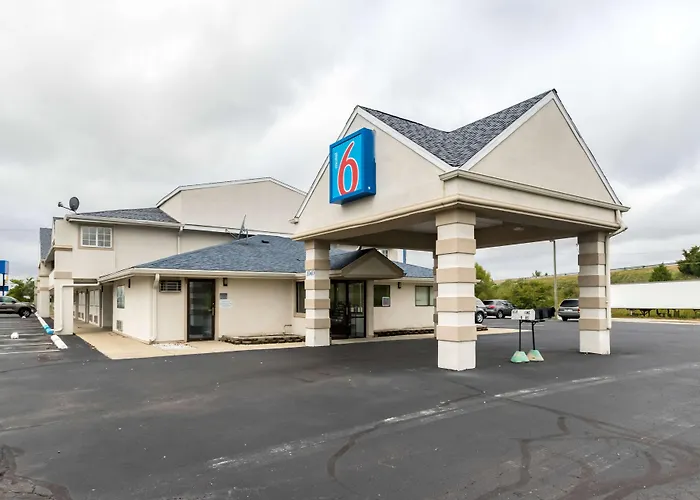 Motel 6-Crawfordsville, In