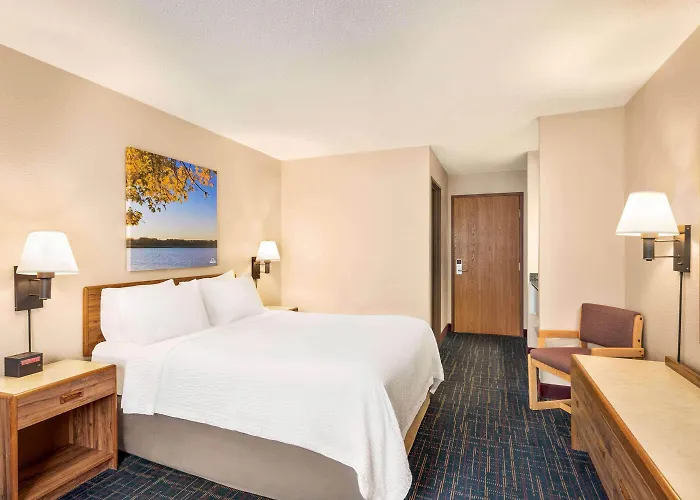 Days Inn By Wyndham Hurley