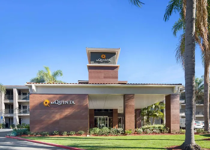 La Quinta By Wyndham Orange County Airport