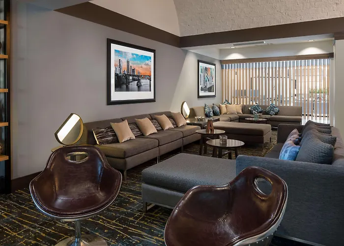 Embassy Suites By Hilton Austin Central