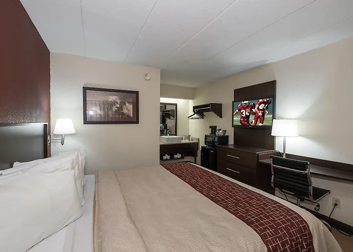 Red Roof Inn Toledo - Maumee