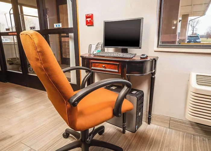Quality Inn & Suites Danville East