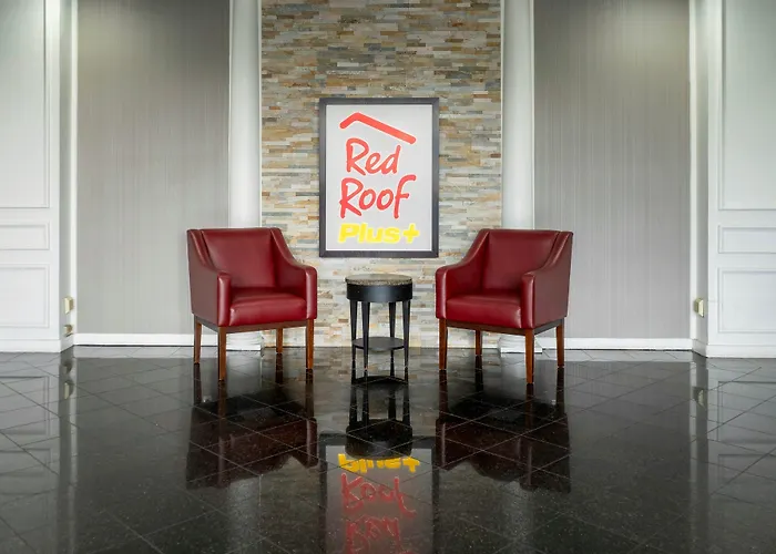 Red Roof Inn Plus Woodbridge - Carteret
