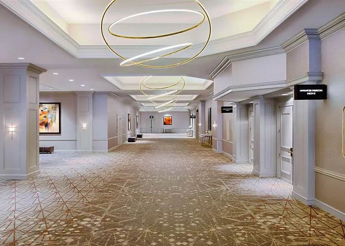 Hilton Minneapolis
