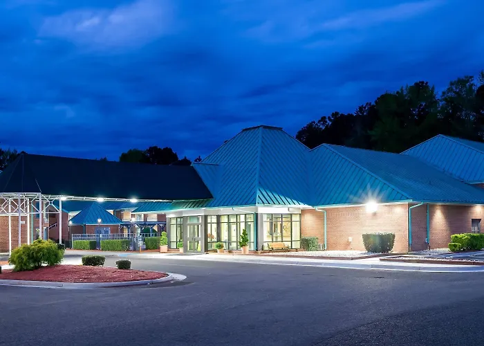 Days Inn By Wyndham Petersburg/South Fort Lee