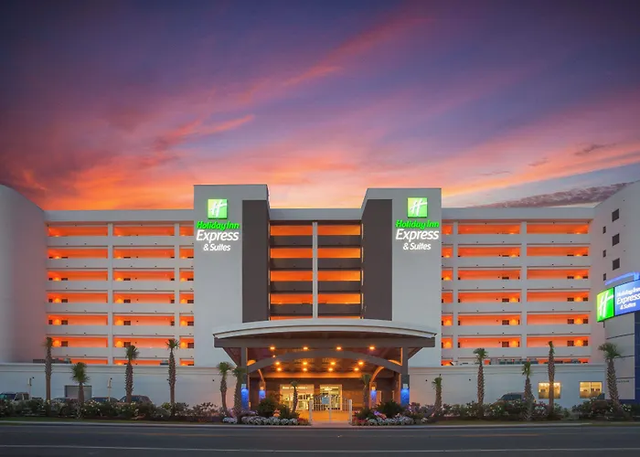Holiday Inn Express & Suites Panama City Beach - Beachfront By Ihg