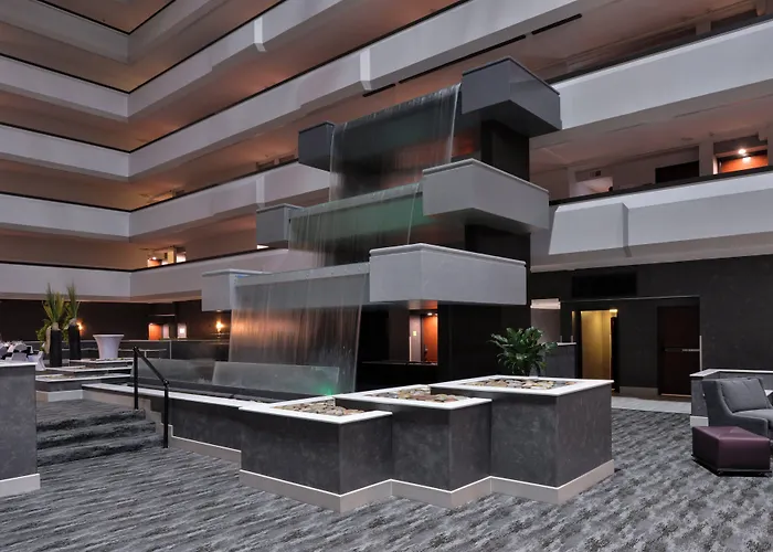 Holiday Inn Hotel And Suites Beaumont-Plaza I-10 & Walden By Ihg