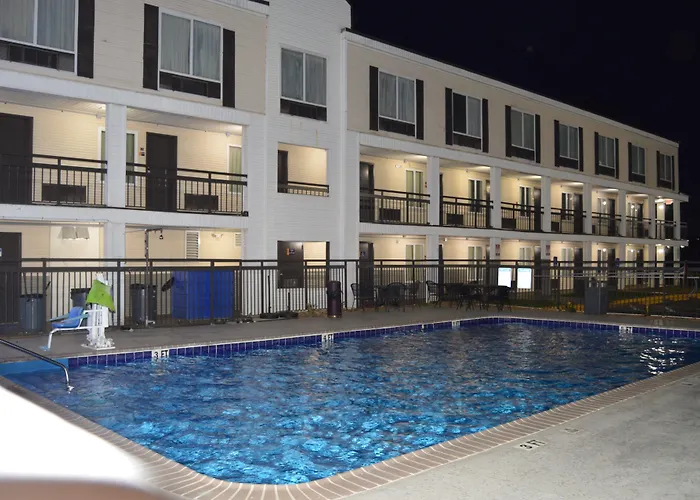 Days Inn By Wyndham Marietta-Atlanta-Delk Road