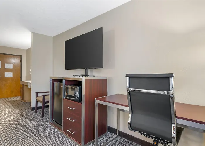 Best Western Maritime Inn