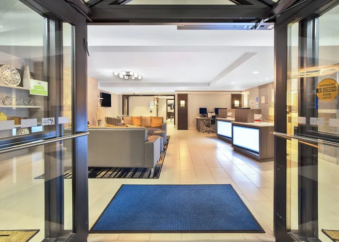 Holiday Inn Express Boston-Waltham By Ihg