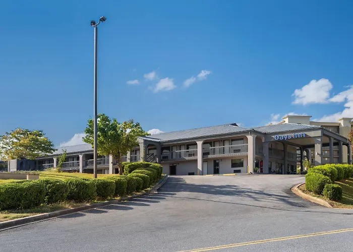Days Inn By Wyndham Anderson