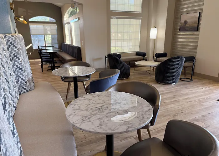 Best Western Palm Court Inn
