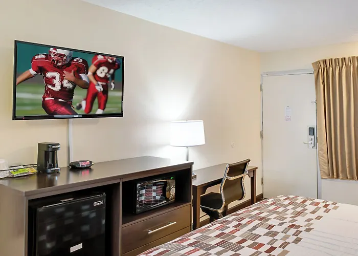 Red Roof Inn Indianapolis East