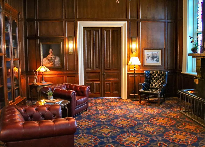 St James Hotel