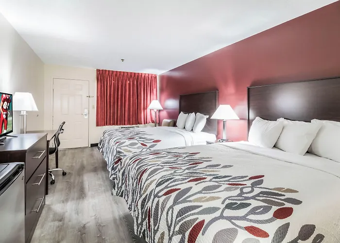 Red Roof Inn Cadiz