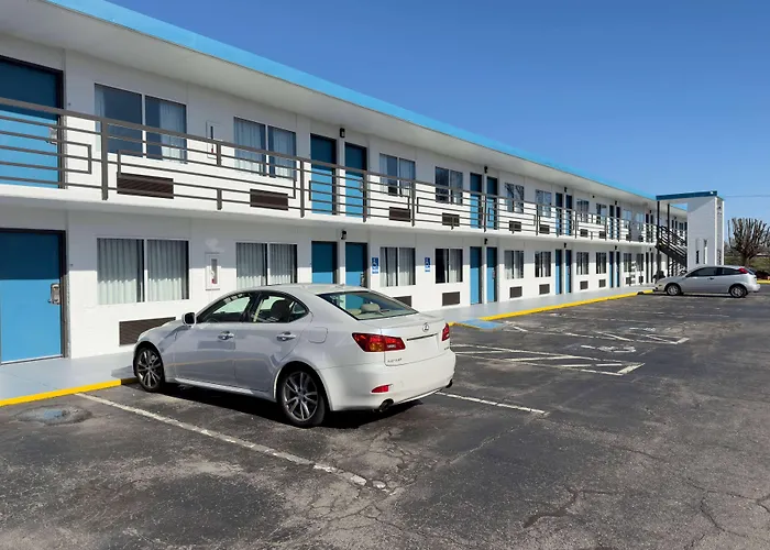 Baymont By Wyndham Rock Hill