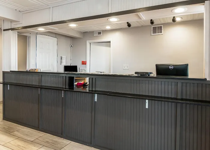 Econo Lodge - Conyers