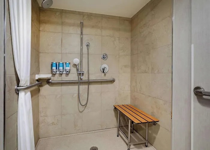 Drury Inn & Suites Springfield