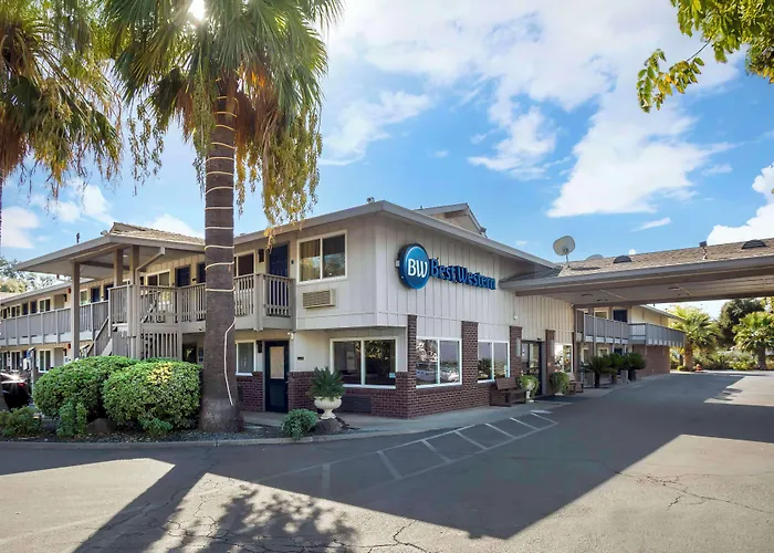 Best Western Shadow Inn