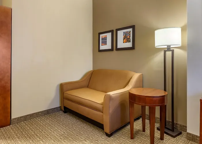 Comfort Suites Marquette