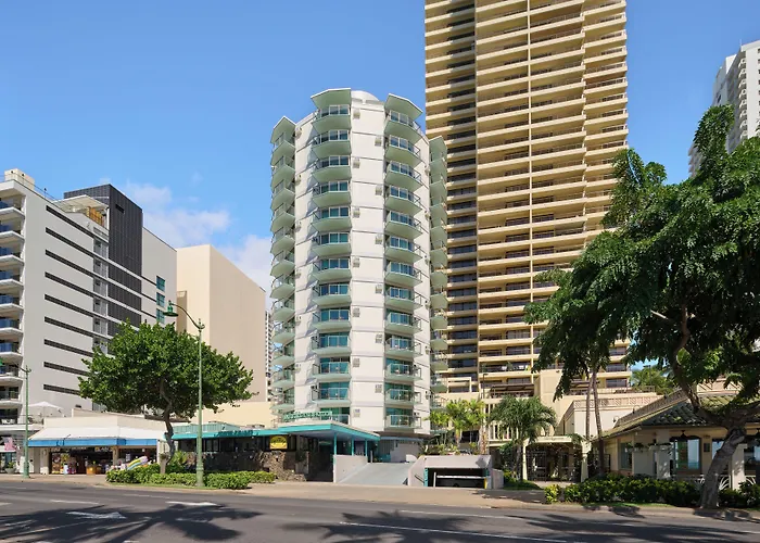 Waikiki Circle Hotel By Castle