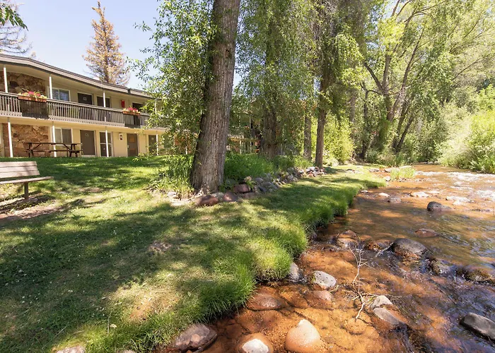 Aspenalt Lodge