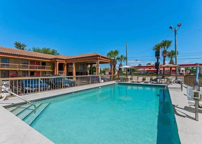 Econo Lodge Panama City St Andrews
