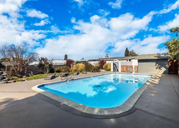 Travelodge By Wyndham Santa Rosa Wine Country