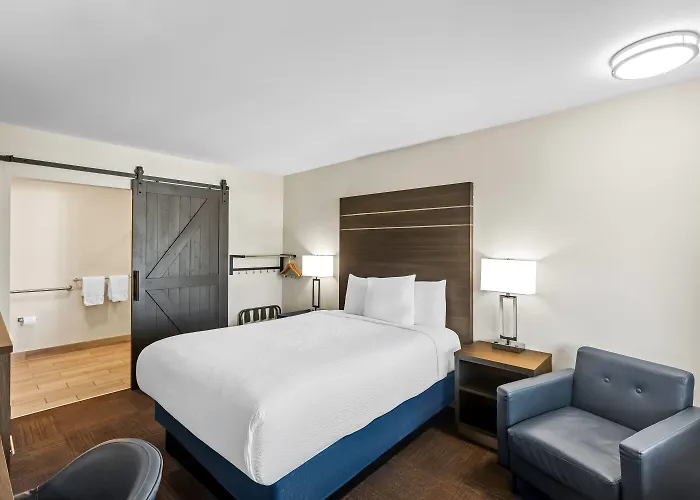 Travelodge By Wyndham Santa Rosa Wine Country