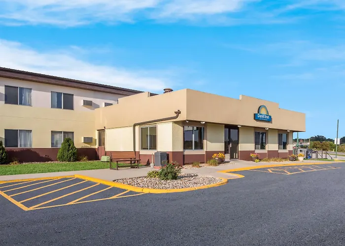 Days Inn By Wyndham Newton