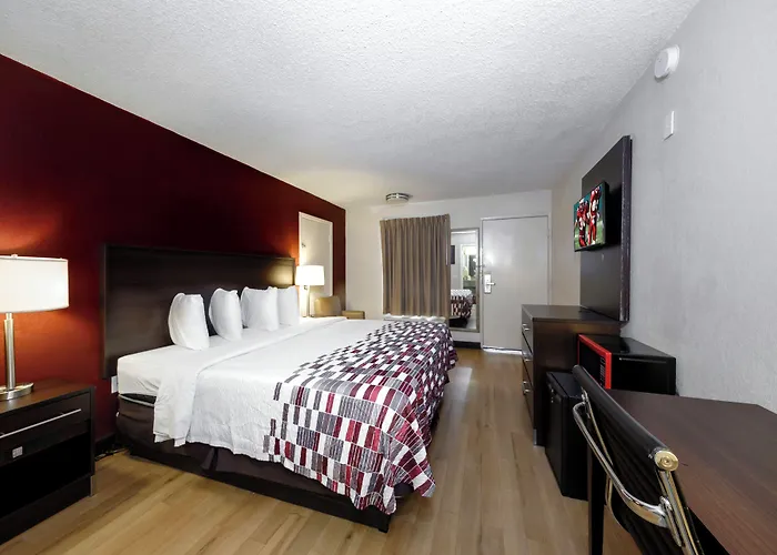 Red Roof Inn Atlanta - Suwanee/Mall Of Georgia
