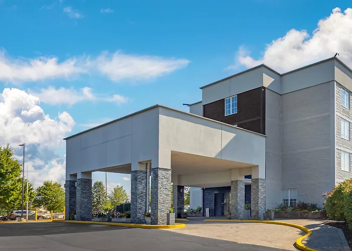Comfort Inn & Suites Pottstown Eastern Gateway