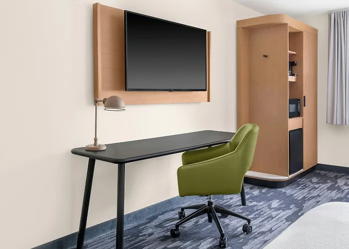 Fairfield Inn & Suites Jackson