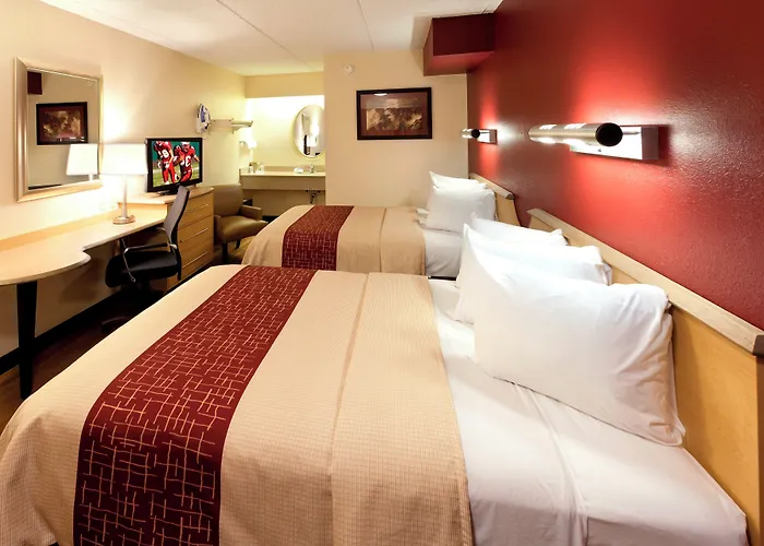Red Roof Inn Louisville East - Hurstbourne