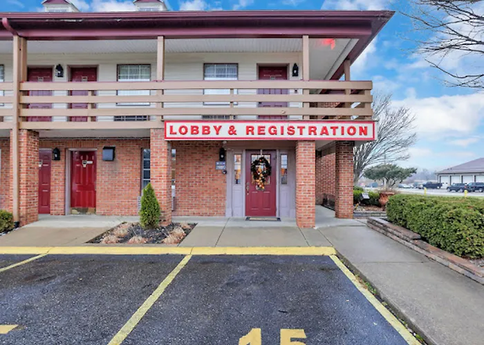 Red Roof Inn Uhrichsville