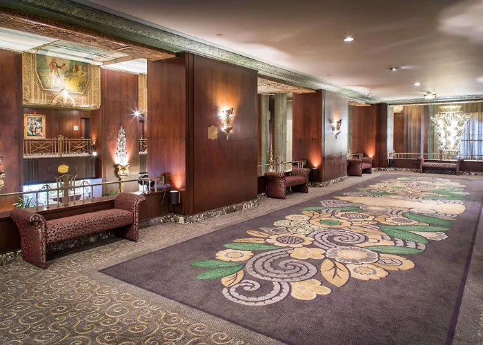 Hilton Cincinnati Netherland Plaza