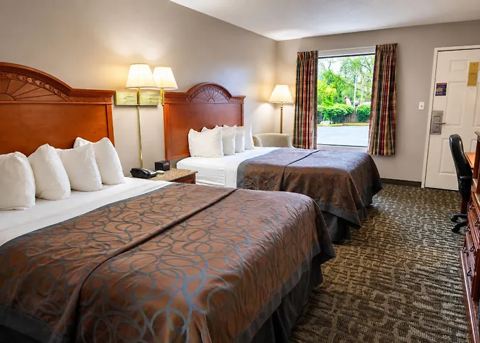 Days Inn By Wyndham Apple Valley Pigeon Forge/Sevierville