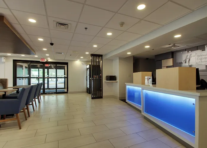 Holiday Inn Express Voorhees/ Mt. Laurel By Ihg