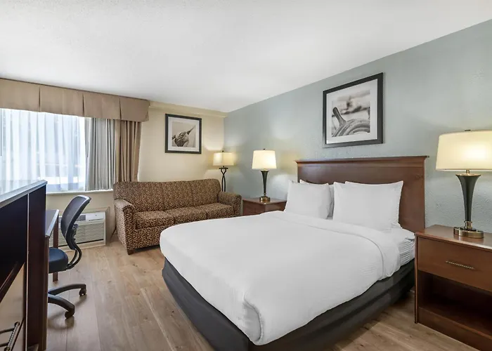 Best Western Merry Manor Inn