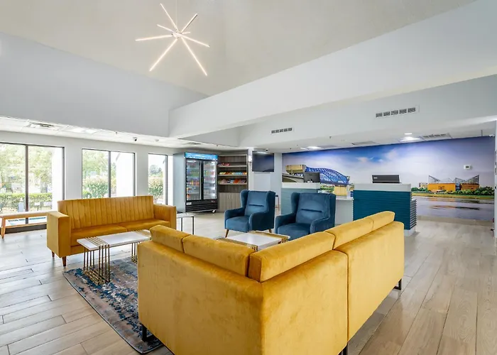 Comfort Inn & Suites Chattanooga-East Ridge