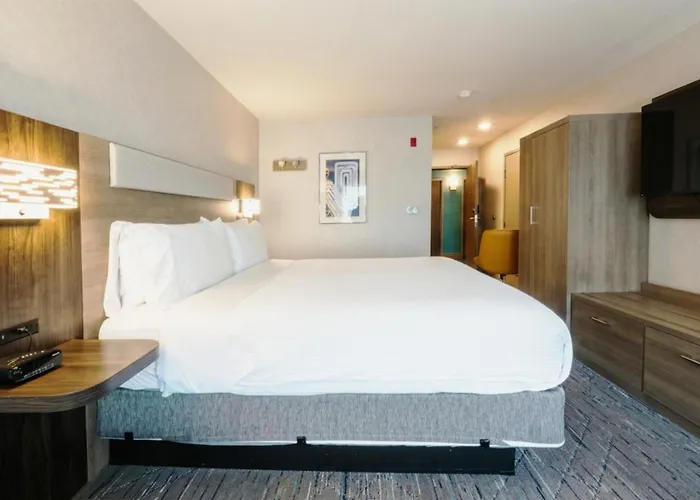 Holiday Inn Express Bothell By Ihg
