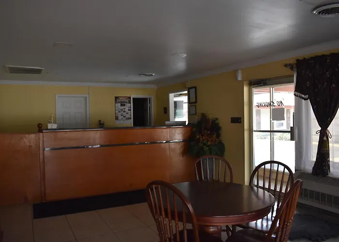 Budget Inn - New Albany