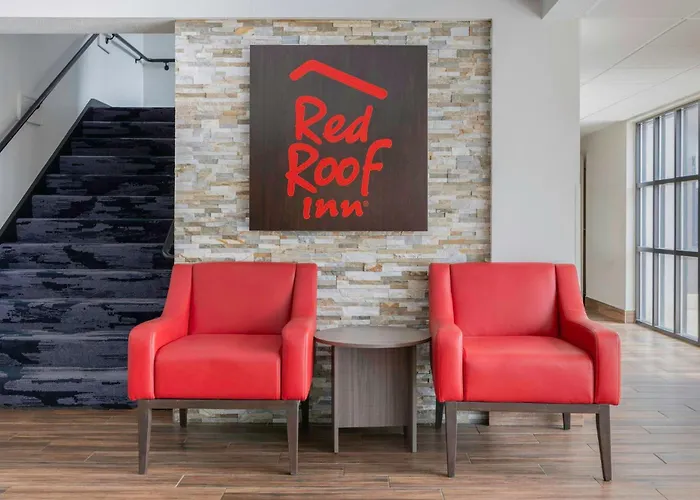 Red Roof Inn & Suites Middleborough