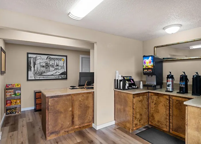 Super 8 By Wyndham Florence Or